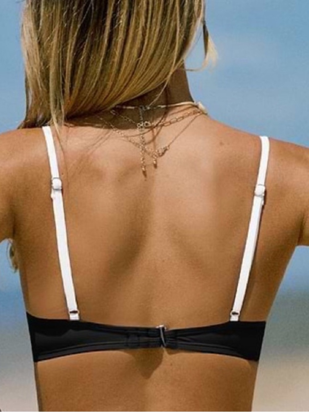 Cupshe black white classic color block with piping trim beach bikini top - Picture 2 of 11
